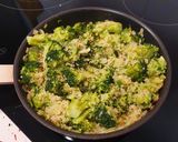 Foto del paso 5 de la receta: *Tortilla Vivaldi* Quinoa y Brócoli*