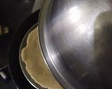 पनीर ओव्हरलोडेड चीझ पिझ्झा (paneer cheese pizza recipe in marathi) रेसिपी स्टेप 3 फोटो 