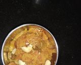 A picture of step 2 of Gajar halwa.