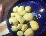 Paprikás krumpli🥔🥣🥳 recept fázis 2 fotója