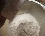 Foto del paso 4 de la receta: Bizcocho facilísimo de yogurt 1, 2, 3
