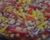 A picture of step 4 of Chicken bbq pizza. #4weeks challenge.