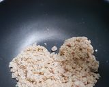 Hình bước làm 6 của món Ruốc cá cho bé ăn dặm 8M+