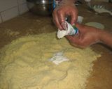 صورة لخطوة 8 من وصفة بسبوسة ومش أي بسبوسة على طريقة طباخ الملك فاروق (الشيف السوداني)