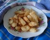 Foto langkah ke 5 dari resep Singkong Goreng Merekah.