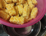 Foto langkah ke 6 dari resep 15. Nugget Ayam Wortel Istimewa.