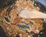 A picture of step 3 of Til aur Gurr ki chikki.