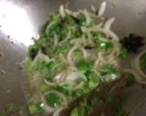 A picture of step 2 of Hariyali pulav.