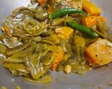 শিমের তরকারি (shimer tarkari recipe in Bengali) রেসিপি ধাপ - 2 ছবি