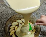 Foto del paso 5 de la receta: Tarta invertida de Manzana & Caramelo 🍎🍬