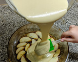 Foto del paso 5 de la receta: Tarta invertida de Manzana & Caramelo 🍎🍬