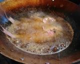 Foto langkah ke 2 dari resep Ikan Goreng Sambal Matah.