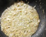 Foto del paso 2 de la receta: Pollo a la crema con verdeo y papas