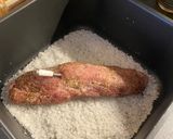 Foto del paso 2 de la receta: Solomillo a la sal en airfryer con salsa de Pedro Ximenez y miso