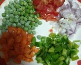 A picture of step 2 of Healthy Maggie Masala Oats.