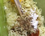 Foto langkah ke 3 dari resep #day6 Pizza indomie telor ala ala 'neng #bikinramadanberkesan.