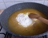 Foto del passaggio 7 della ricetta Polpettine con salsa alla birra