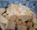 Foto langkah ke 2 dari resep Kolak Biji Salak Ubi Kuning.