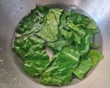 รูปขั้นตอนการทำที่ 1 ของ ข้าวผัดน้ำพริกปลาทูกับไข่ต้ม