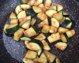 Une image de l'étape 3 de Salade de pâtes au saumon fumé/courgettes.