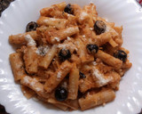 Foto del paso 6 de la receta: Pasta con atún y aceitunas negras