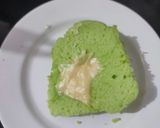Foto langkah ke 7 dari resep Bolu Pandan Keju Lumer.