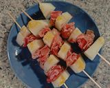Foto del paso 3 de la receta Brochetas saladas de melón y mango