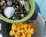 Foto langkah ke 6 dari resep Kerang Saos Padang.