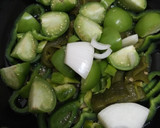 Foto del paso 4 de la receta: Salsa cremosa de chile poblano, jalapeño y habanero