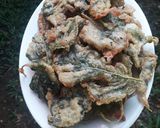 Foto langkah ke 4 dari resep 12Keripik Bayam.