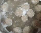 Foto langkah ke 4 dari resep Baso sapi.
