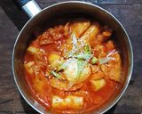 Foto langkah ke 3 dari resep Tteokbokki (Spicy Korean Rice Cakes).