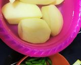 Gambar langkah 1 resipi Ayam masak lemak cili api.