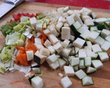Foto del paso 3 de la receta: Alubias Cena del Cura con verduras