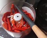 Foto langkah ke 3 dari resep Telur Rebus dengan Sambalado uwok.