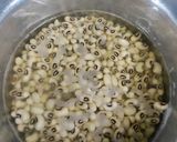 A picture of step 1 of Cowpea Cutlet.