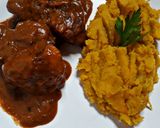 Foto del paso 6 de la receta: Pechito de cerdo al vino tinto con puré de batata