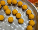 Foto langkah ke 2 dari resep Bola Ubi Kuning Isi Keju.