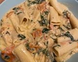 Foto del paso 6 de la receta: Pasta con tomate y espinacas
