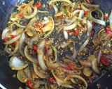 Foto langkah ke 4 dari resep Ayam Goreng Mentega.