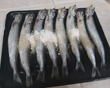 Foto langkah ke 2 dari resep Ikan Capelin Goreng Tepung.