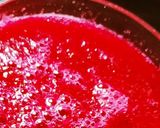 A picture of step 5 of TBC Glowing Skin Smoothie.