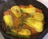 Une image de l'étape 16 de Shanghai pak choi braisés citron tomates carottes et galanga.