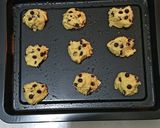 Foto langkah ke 4 dari resep Chocochip Cookies.