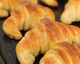 Foto del paso 6 de la receta: Medialunas de manteca