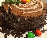 Foto langkah ke 6 dari resep Yule log cake.