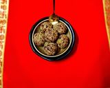 A picture of step 4 of Sugar Free dryfruit ladoo.