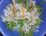 Hình bước làm 1 của món Gỏi tai heo (Tai heo trộn)