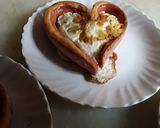 A picture of step 4 of Egg sausage.