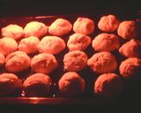 A picture of step 7 of Cheddar cheese puffs for tea.